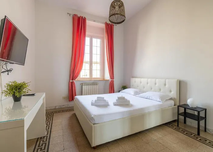 Apartment Wake Up To St Peter S - Spectacular Vatican View *